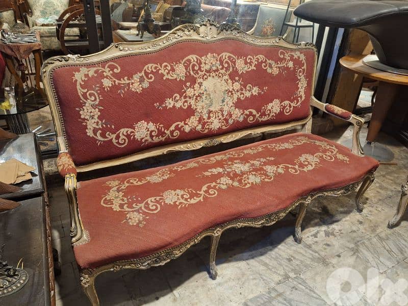 3 pieces salon aubisson 2 handchairs and 1 sofa 1