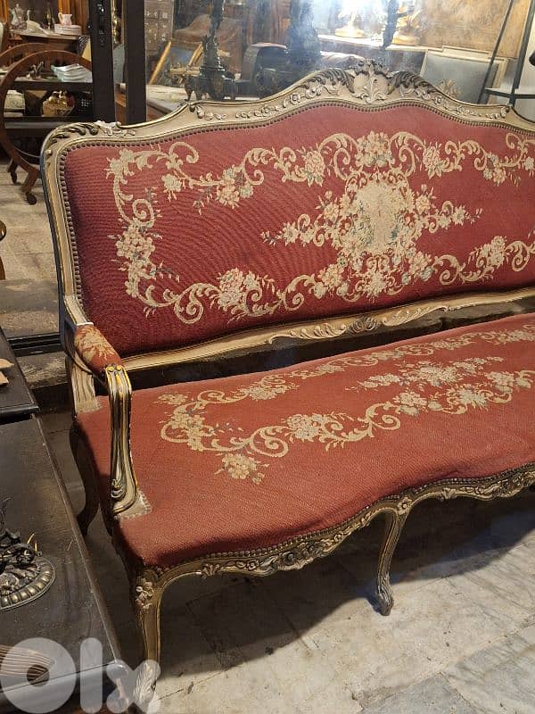 3 pieces salon aubisson 2 handchairs and 1 sofa 5