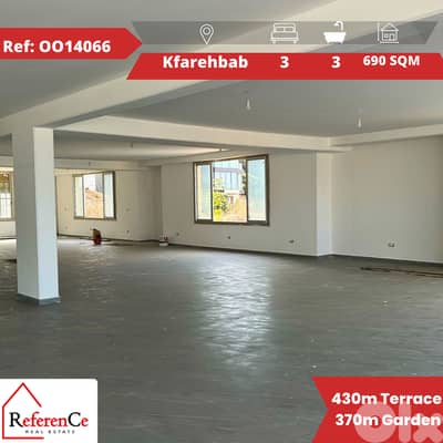 apartment in  Kfarehbab with terrace and Gardenشقة تقع في كفرحباب