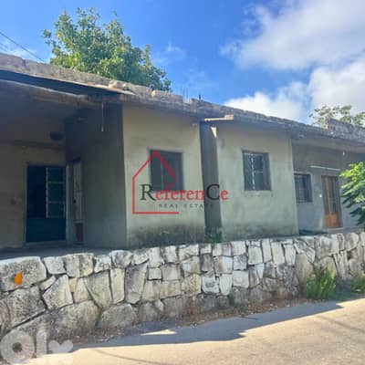 old house located in abaidat jbeil for saleبيت يقع في قلب عبيدات جبيل