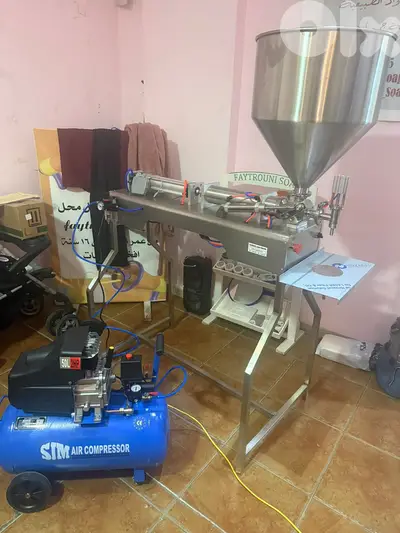 Liquid and Paste Filling Machine آلة تعبئة نصف أوتوماتيكية