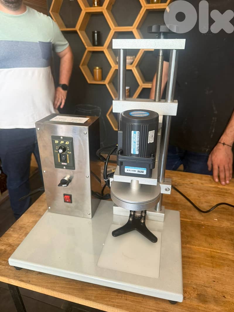 Jar Capping Machine 0