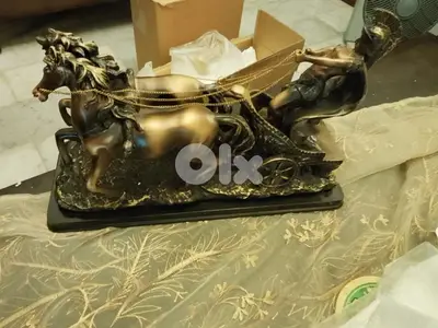 horse carriage  statue