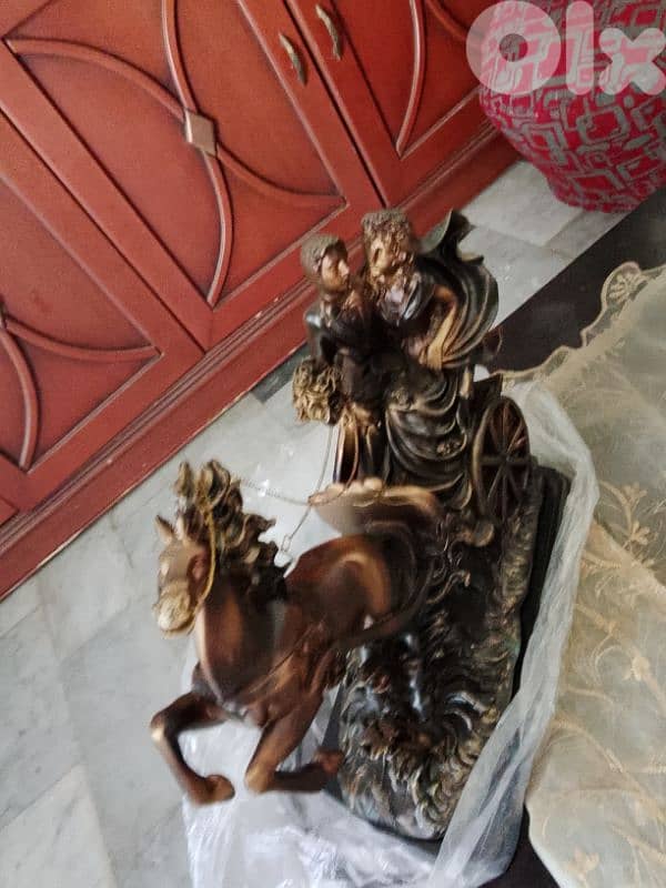 horse carriage  statue 3