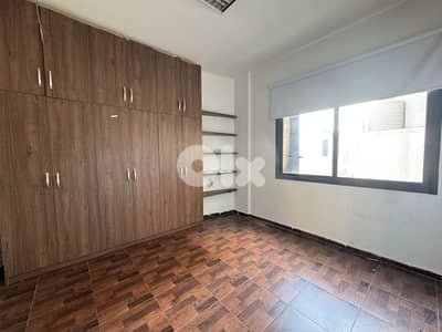 Office in Saifi for Rent MQOA05 مكتب للإيجار في الصيفي