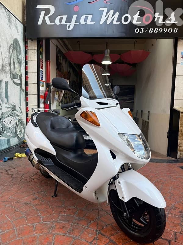Honda Foresight 250 cc Japanese 0