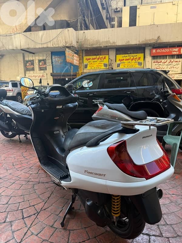 Honda Foresight 250 cc Japanese 2