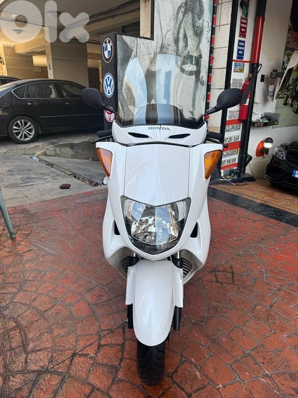 Honda Foresight 250 cc Japanese 4