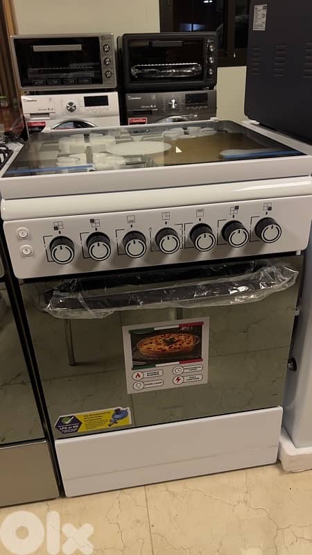 Goldstar 4 burners made in italy gas stove + gift airfryer 6