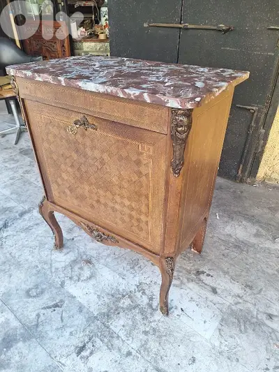 باهو سكرتير او بار فرنسي انتيك مركتري وجه رخام رائع جدا