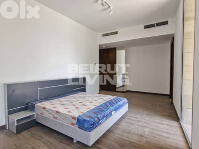 High End Flat | Great Area | 3 Parkings | 4 Balc.