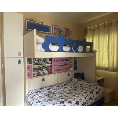 Full Kids Bedroom – Two superposed Beds, Closets & Desks