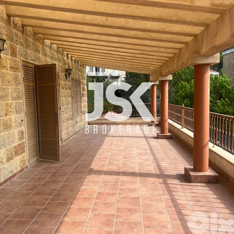 L18994 - Exclusive! Spacious Villa For Sale in Souq El Gharb, Aley 0