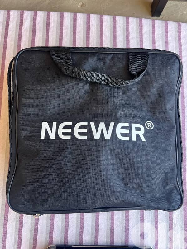 3 neewer 60 w led lights 3pcs 2