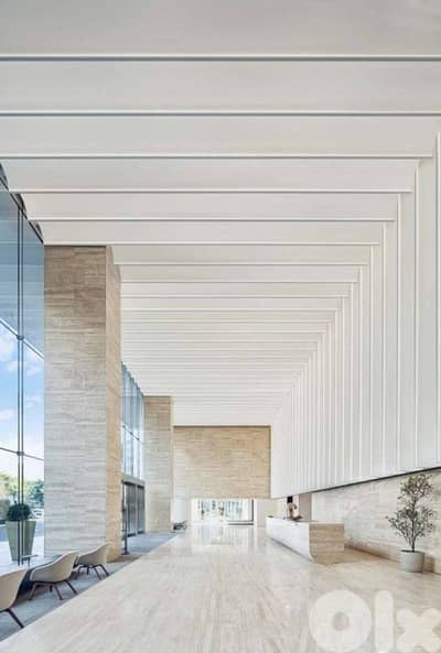 PRIME 600SQ SHOWROOM FOR SALE IN JANH SPINNEYS WITH 2 FACADES (JN-656)