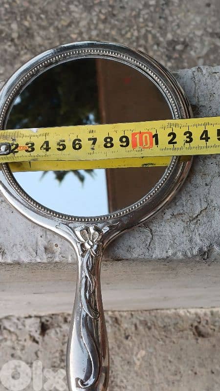 antique 7