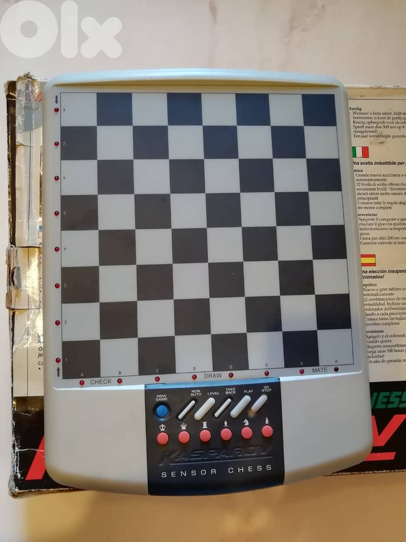1991 Kasparov Vintage Sensor Chess inbox working 1