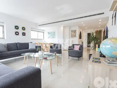Modern Property | Pool & Gym | Sea View