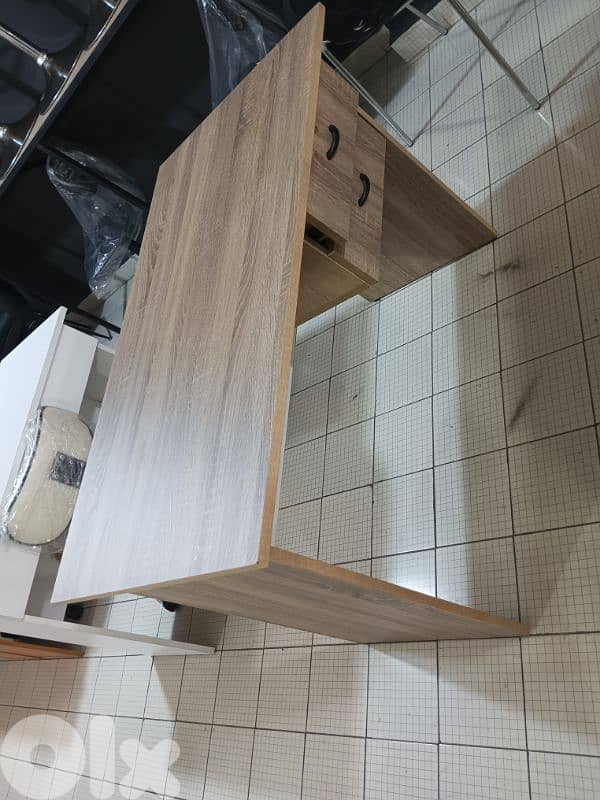 مكتب لمايكا 1