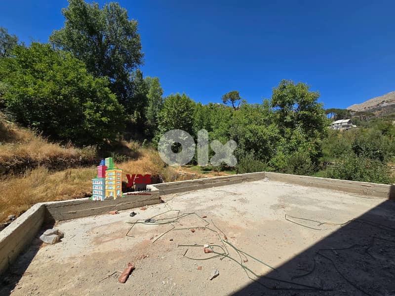 Hrajel 800m2 3 villas Core & Shell | 1200m2 Terraces / Gardens | DA | 1