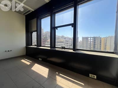 Office for Rent in Hamra – 325 SQM مكتب للإيجار في الحمرا