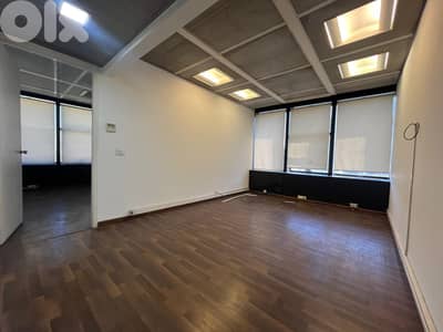 Office for Rent in Hamra – 325 SQM مكتب للإيجار في الحمرا