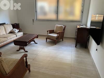 Spacious Apartment for rent in Sursock شقة واسعة للإيجار في سرسق