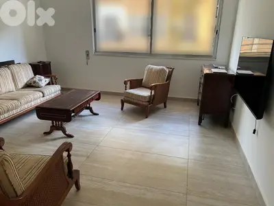 Spacious Apartment for rent in Sursock شقة واسعة للإيجار في سرسق