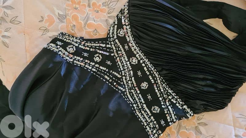 dress 3