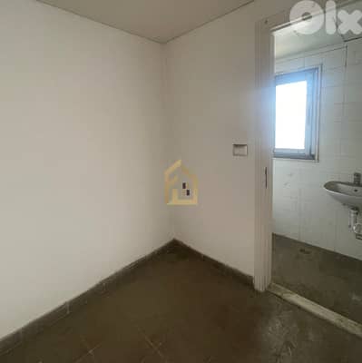 Apartment for sale in Ras El Nabeh NY207 شقة للبيع في رأس النبع