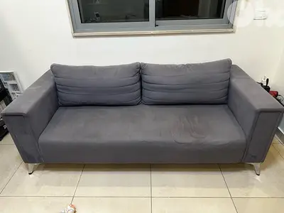 2 x Sofa 2x1m