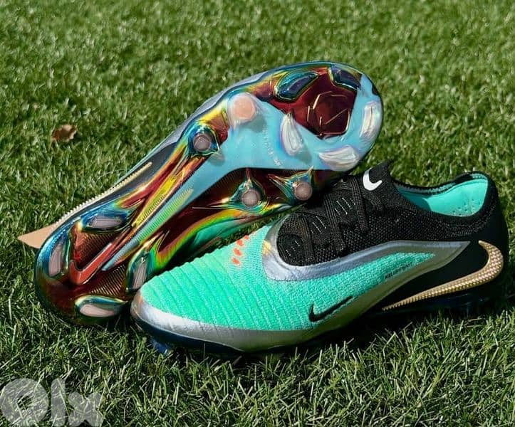 football shoes original 0