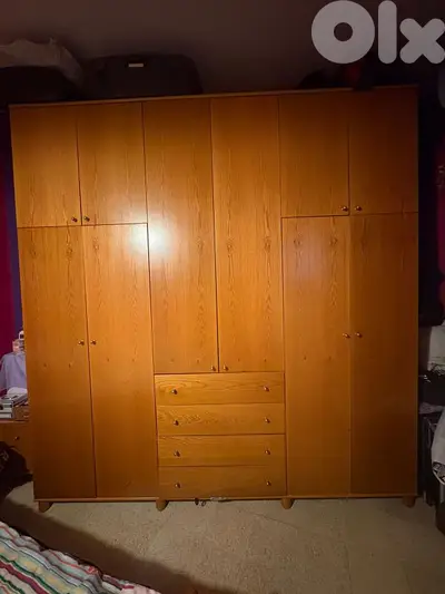 bedroom massif
