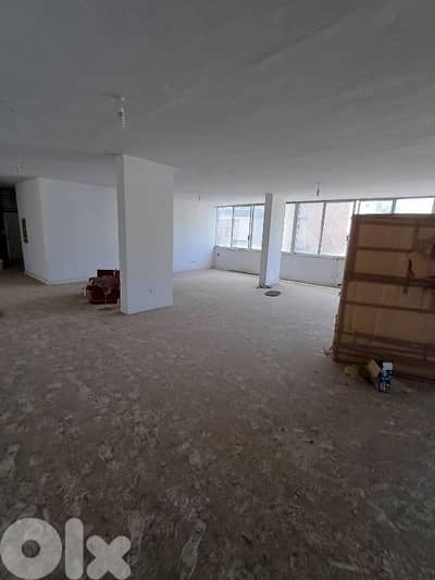 Office for Sale in Hazmieh