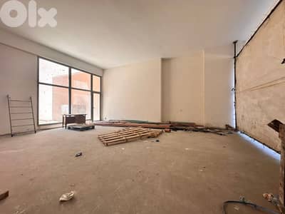 Shop for Rent in Ain Al Mraiseh – Prime Location Near the Waterfront