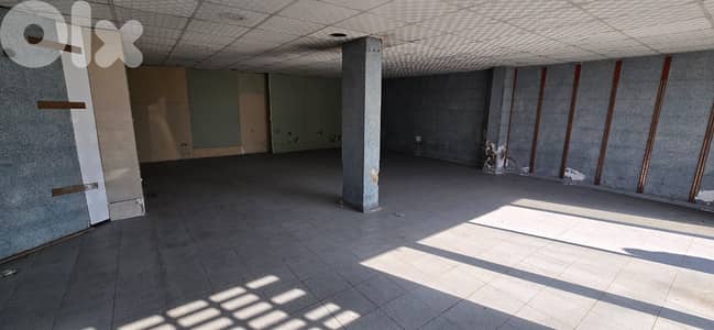 AMAZING SHOP FOR RENT IN BAABDA PRIME, (BAR-241)