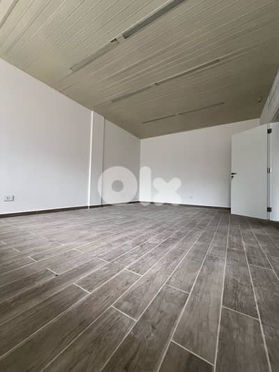Office 75 sqm  For Rent In Baouchrieh Highway