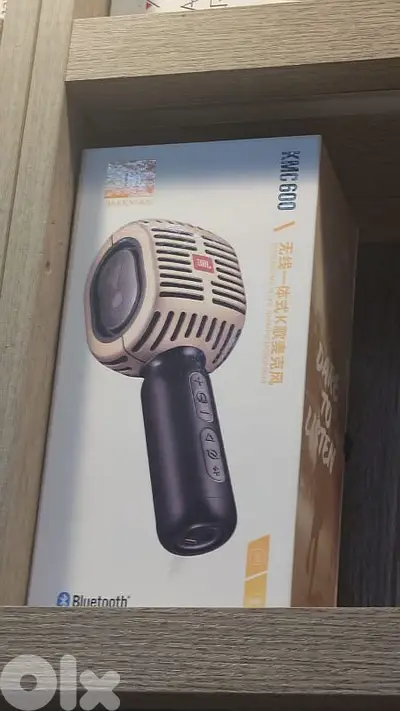 Jbl kMC 600 wireless Karaoke Microphone gold