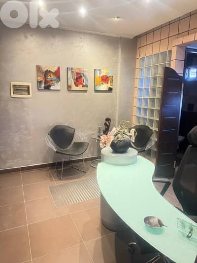 مكتب للايجار في سد البوشريةLuxury Office for rent in Sid el Baouchriye
