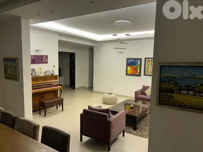 شقة للايجار في الاشرفية Furnished apartment for rent in Achrafieh