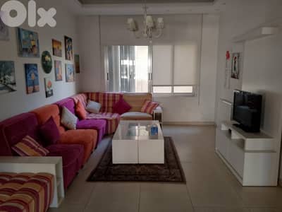 شقة للايجار في الاشرفية Furnished apartment for rent in Achrafieh