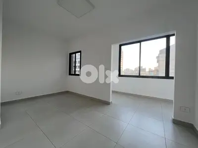 Office For Rent in Verdun مكتب للإيجار في الفردان