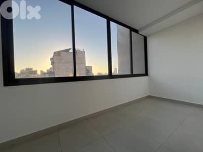 Office For Rent in Verdun مكتب للإيجار في الفردان