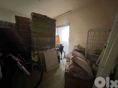Apartment for Sale in Verdun – Needs Renovation, Prime Location