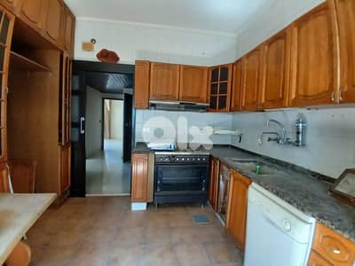 L19041 - Spacious Apartment For Sale in Aoukar