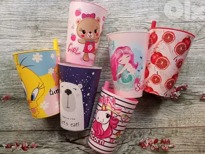 kids cups and straws