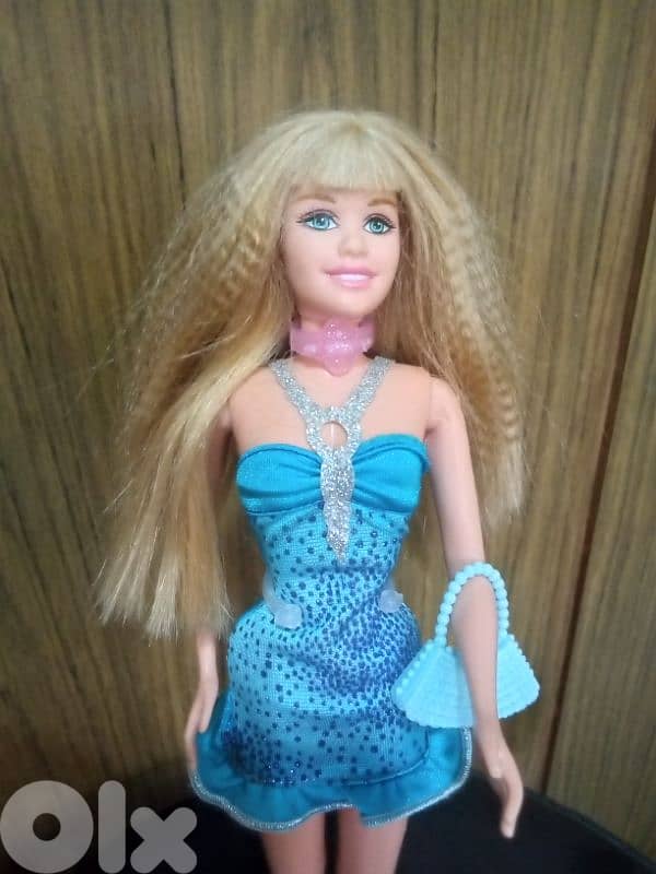 HANNAH MONTANA -HASBRO Rare dressed as new doll+Heel+bag=24$ 1