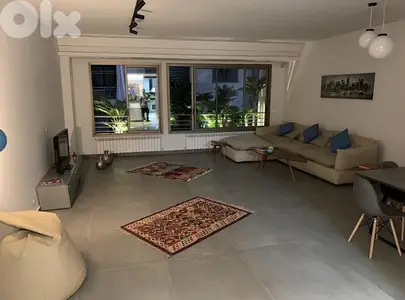 2 Bdrm Apartment in Central Achrafieh/ شقة غرفتي نوم في وسط الأشرفية