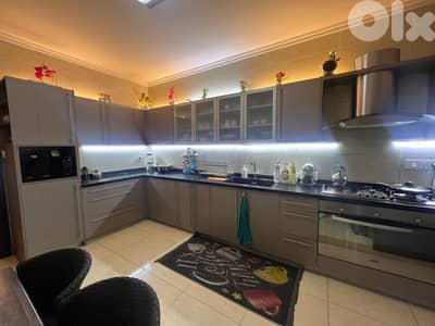 AMAZING APARTMENT FOR SALE IN MAR TAKLA PRIME WITH TERRACE, (HA-496)