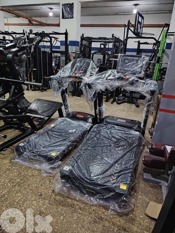 Treadmill  Ac motor for gym new 2